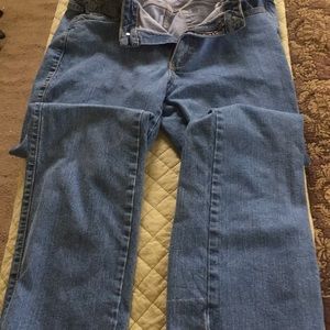🍄 5 for $25 🍄 Aura Jeans by Wrangler sz 16R